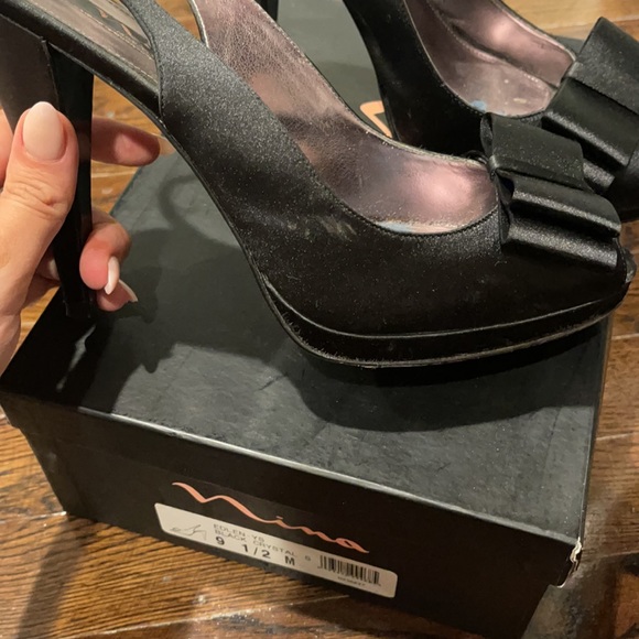 Nina Edlen Black Satin Bow Peep Toe Sling Back - Picture 6 of 6